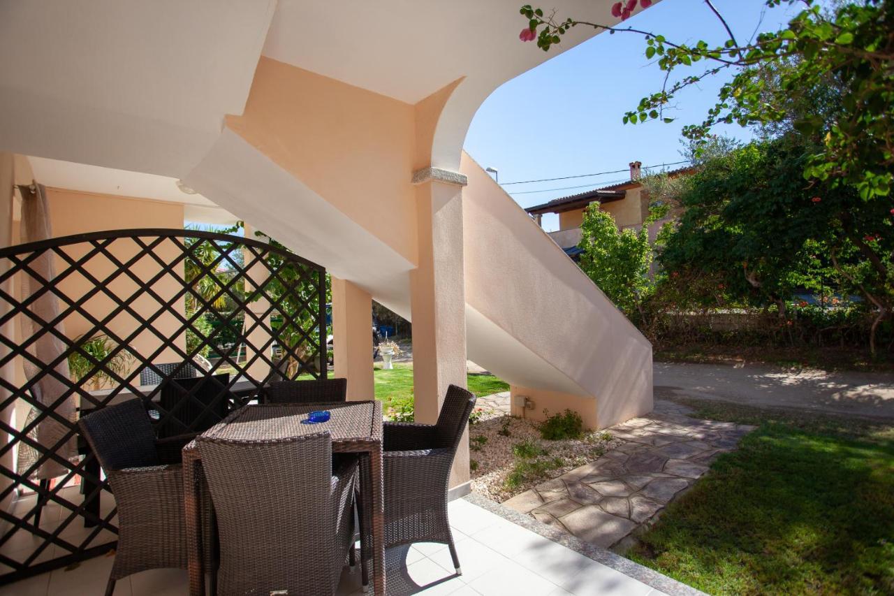 Appartamento Brezza Marina Budoni Ngoại thất bức ảnh